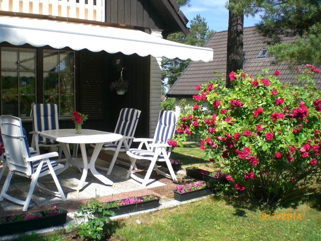 Anitas B&B Stockholm/Vaellingby ภายนอก รูปภาพ